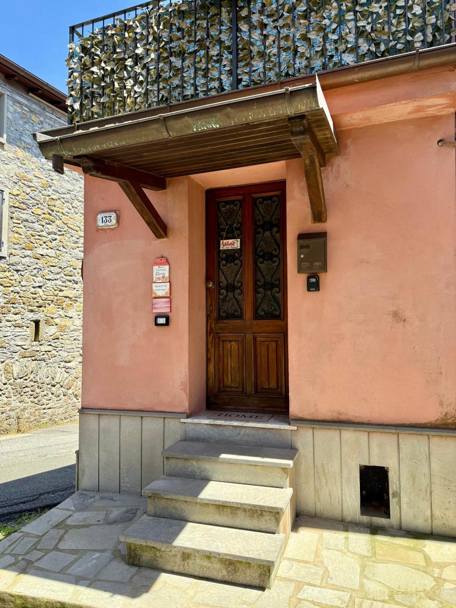 Casa Vacanze Elena Rometta Zewnętrze zdjęcie
