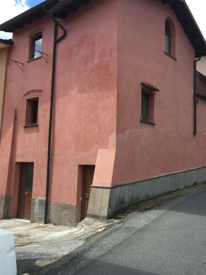 Casa Vacanze Elena Rometta Zewnętrze zdjęcie