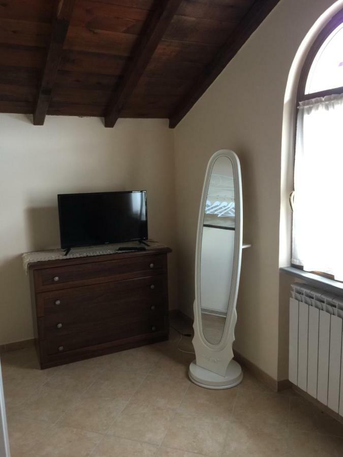 Casa Vacanze Elena Rometta Zewnętrze zdjęcie