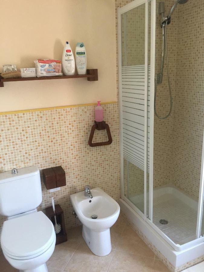 Casa Vacanze Elena Rometta Zewnętrze zdjęcie