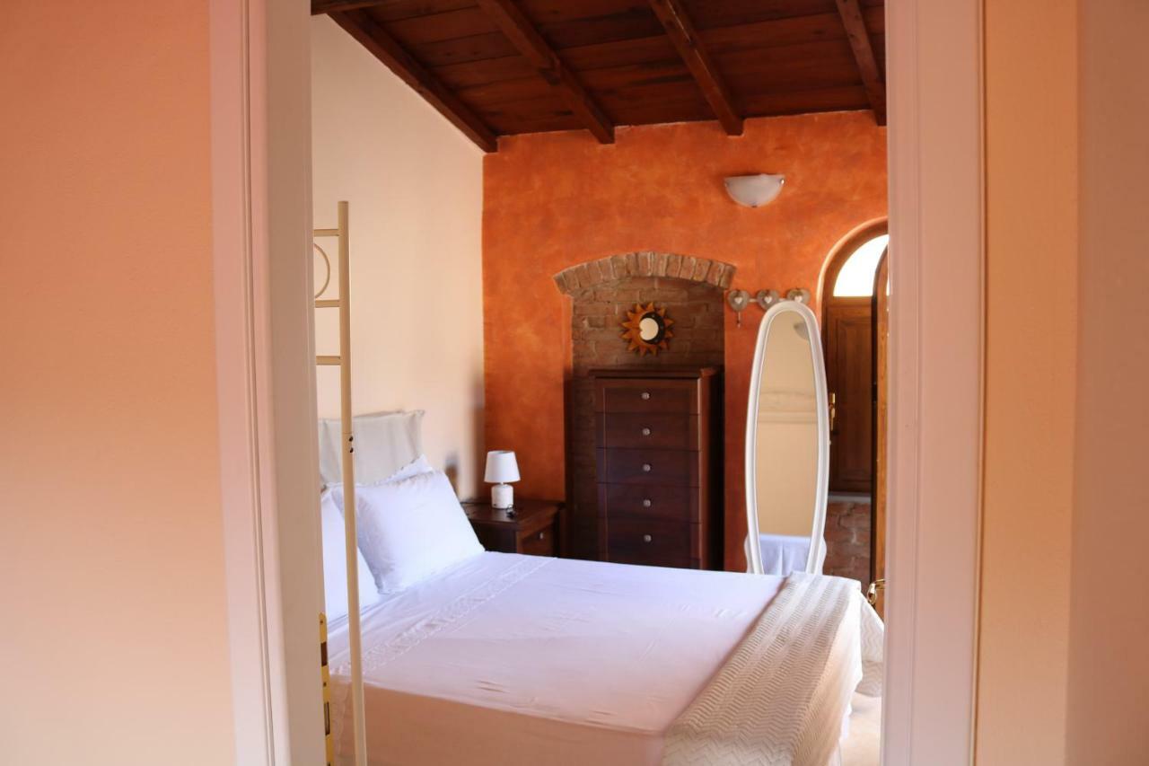 Casa Vacanze Elena Rometta Zewnętrze zdjęcie