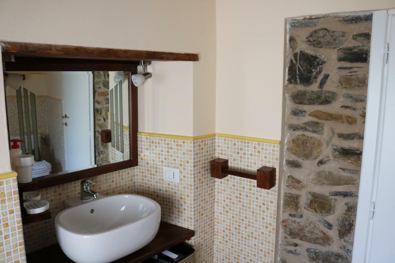 Casa Vacanze Elena Rometta Zewnętrze zdjęcie
