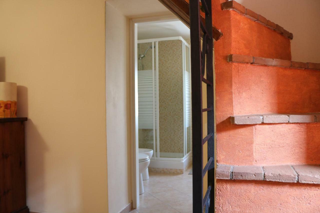 Casa Vacanze Elena Rometta Zewnętrze zdjęcie