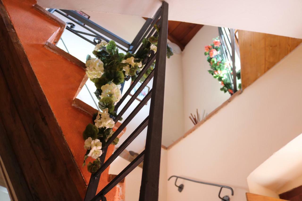 Casa Vacanze Elena Rometta Zewnętrze zdjęcie